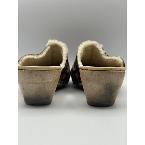 Prada Car Shoe Clog Women 7.5 37.5 Black Shearling Floral Embroidered Italy Boho - Picture 7 of 7
